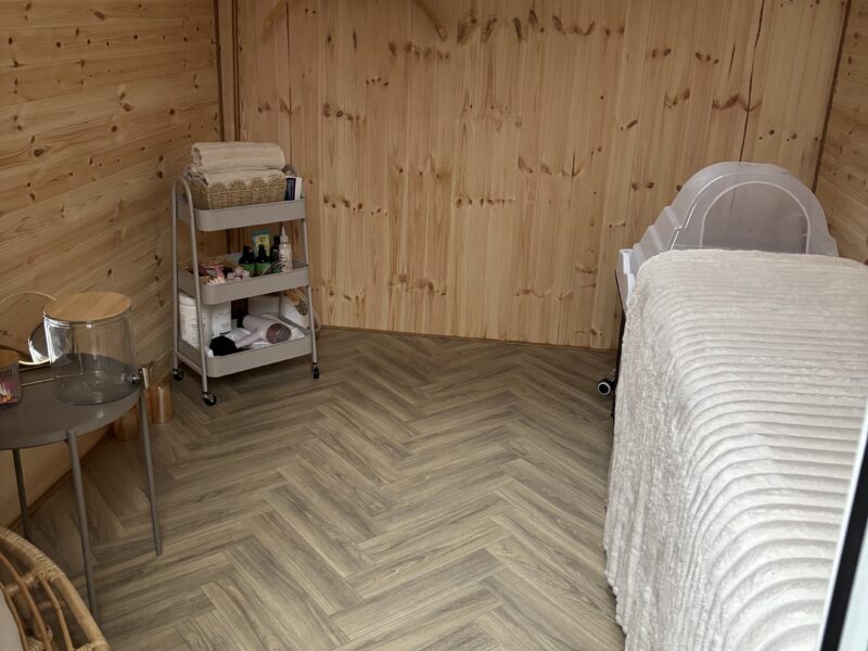 Pamper Pod Copthorne- Japanese head spa & lashes